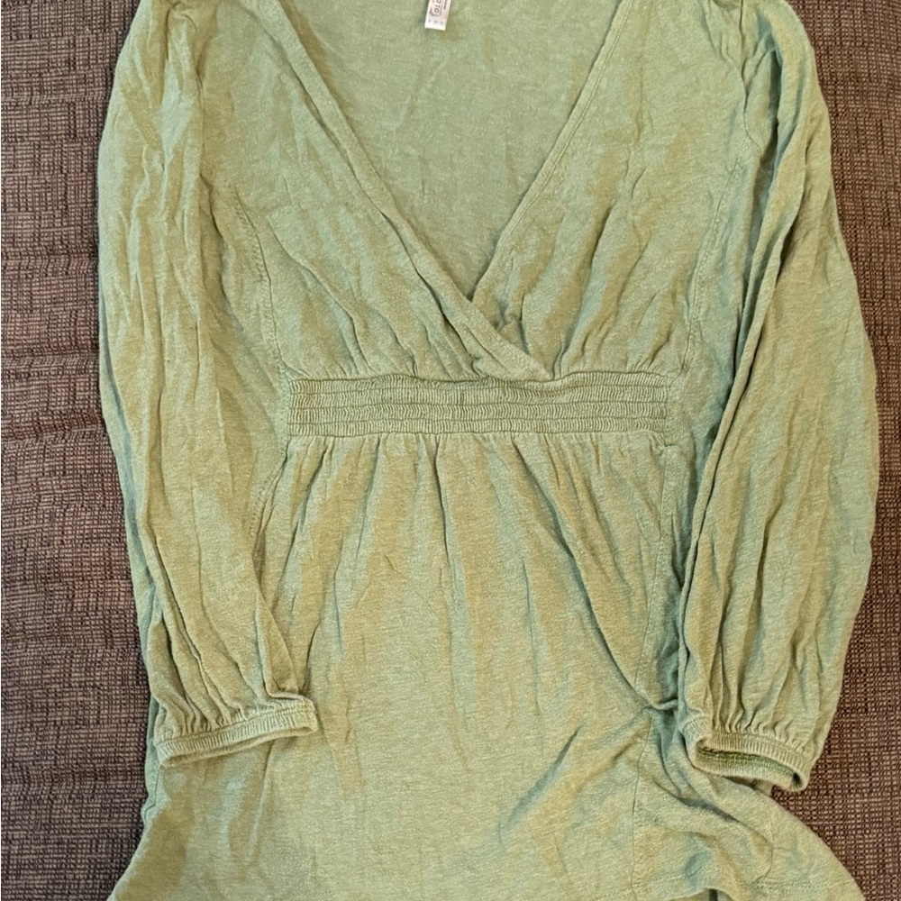 Old Navy Sage Green Long Sleeve Maternity Shirt